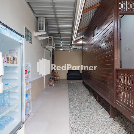 Langkar Guest House Syariah Mitra Reddoorz Samarinda Dış mekan fotoğraf