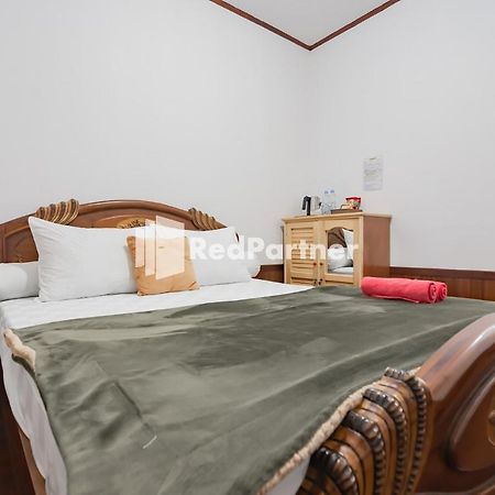 Langkar Guest House Syariah Mitra Reddoorz Samarinda Dış mekan fotoğraf