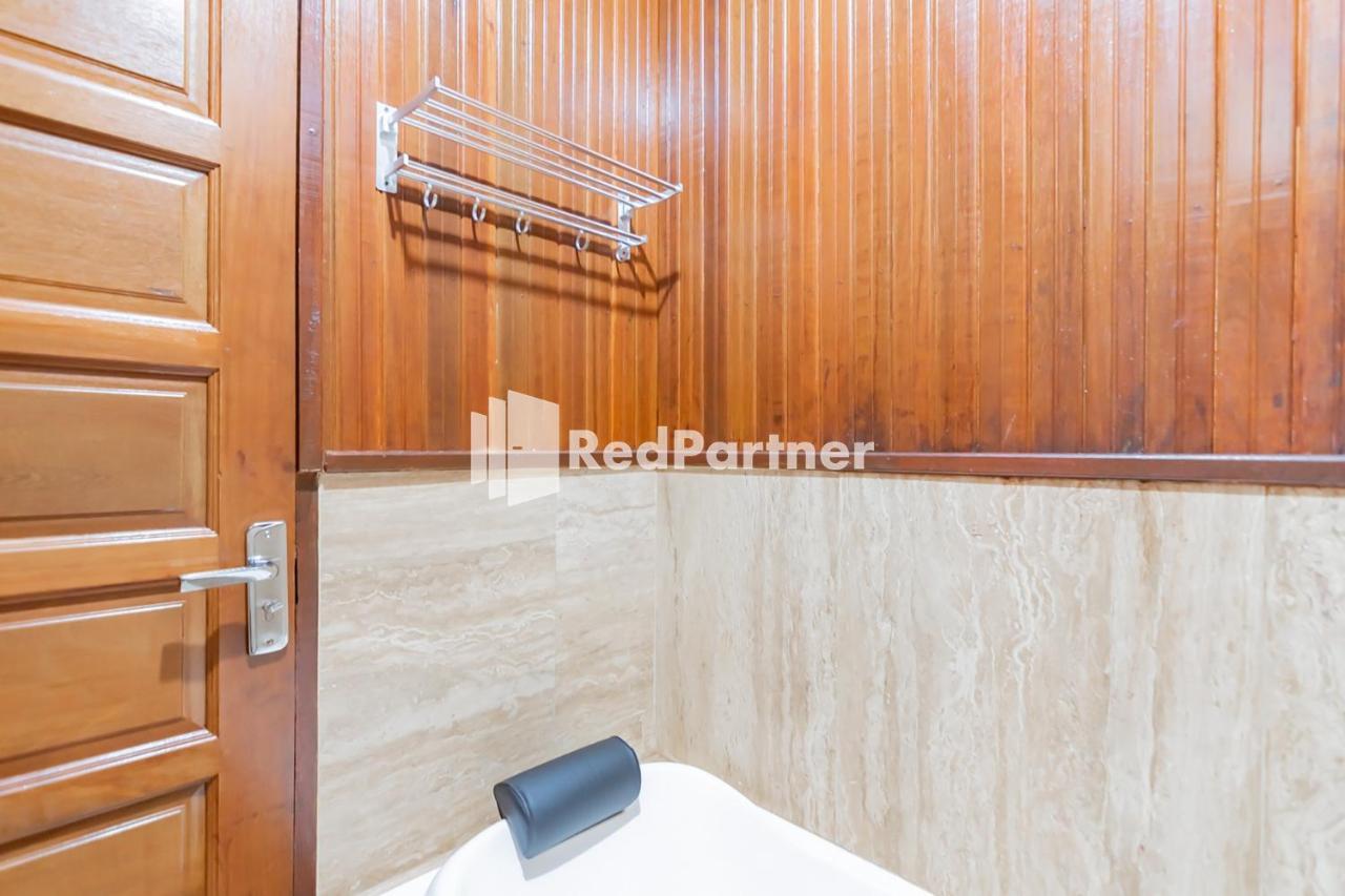 Langkar Guest House Syariah Mitra Reddoorz Samarinda Dış mekan fotoğraf